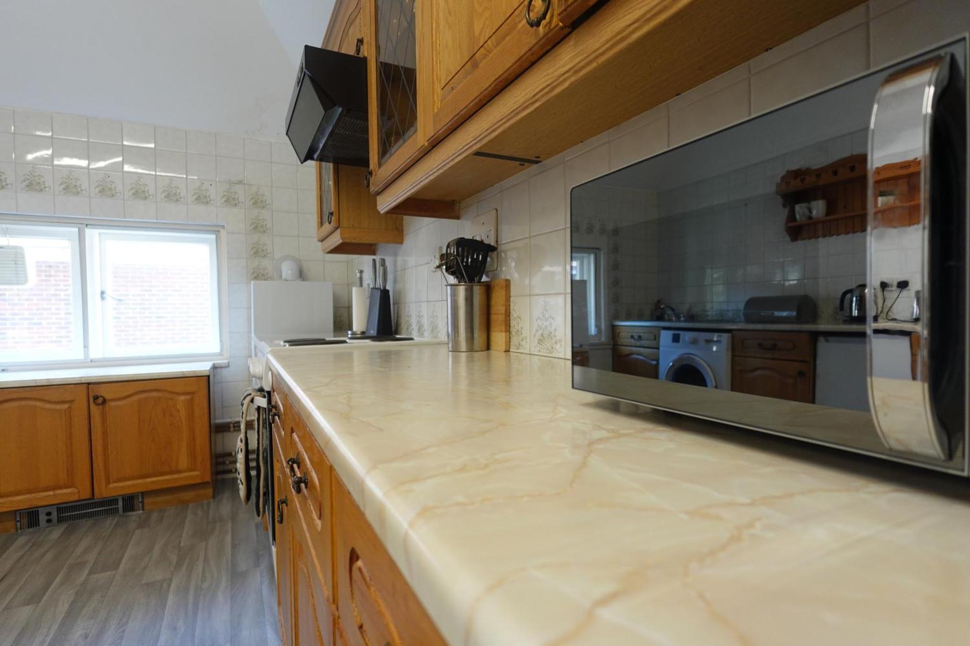 Apartment In Canford Cliffs Close To Sandbanks Beach Poole Buitenkant foto